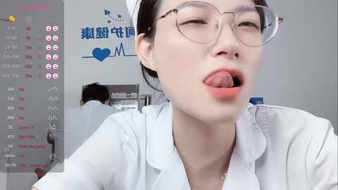 wenwen1688 @ stripchat on 20231005