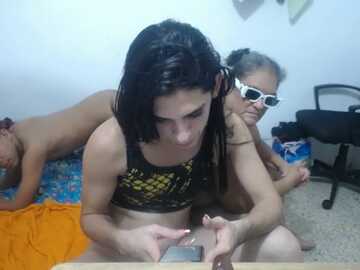 adams_pervert_love @ stripchat on 20231006