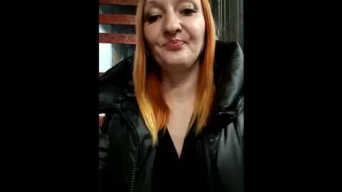 brilliant_gold @ stripchat on 20231006