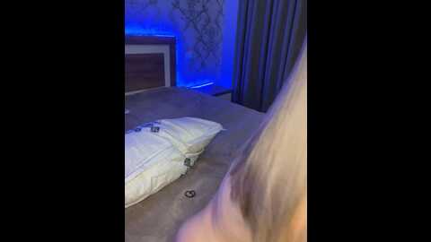 dirty_pill @ stripchat on 20231006