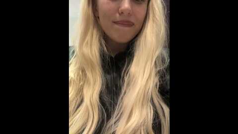 emmymood @ stripchat on 20231006