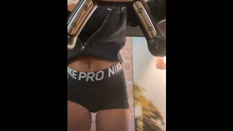 f3ckdolllucy @ stripchat on 20231006