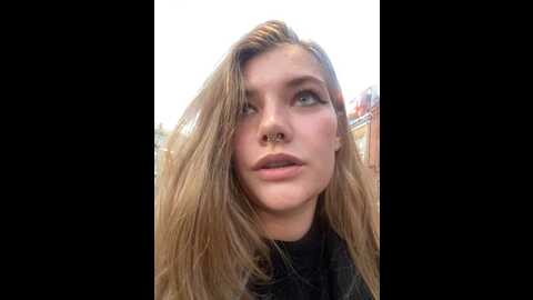 holy_tereza @ stripchat on 20231006