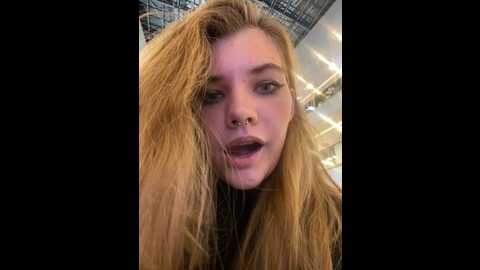 holy_tereza @ stripchat on 20231006