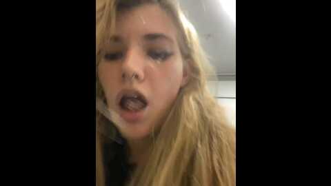 holy_tereza @ stripchat on 20231006