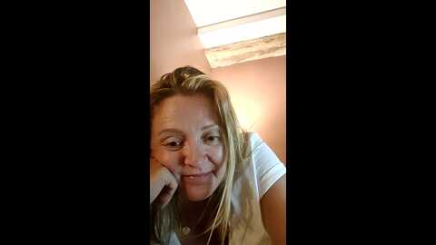 lady_charlyne @ stripchat on 20231006