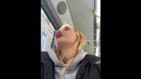 legally_blonde @ stripchat on 20231006