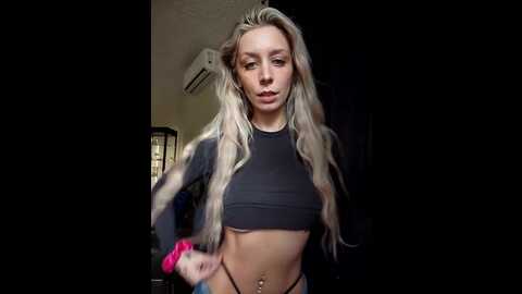 lilyorion @ stripchat on 20231006