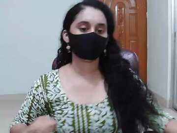 lipasharma @ stripchat on 20231006