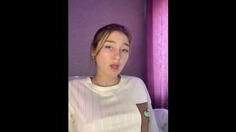 olivia_963 @ stripchat on 20231006