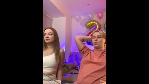 radiants_two @ stripchat on 20231006