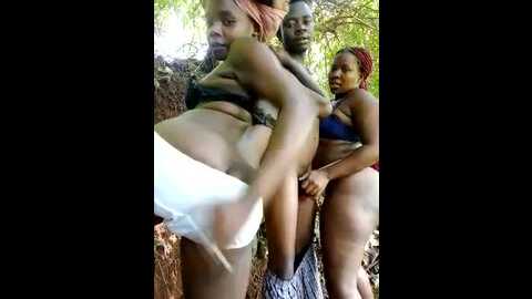 rediant_two256 @ stripchat on 20231006