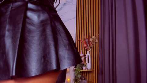 awww_ella @ stripchat on 20231007