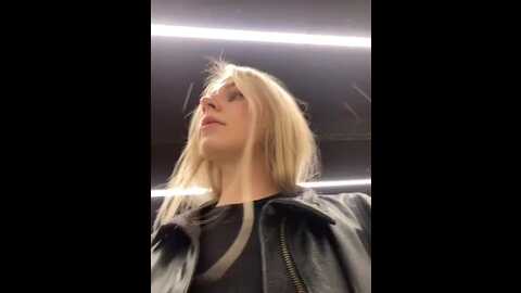 blueberry_eyess @ stripchat on 20231007