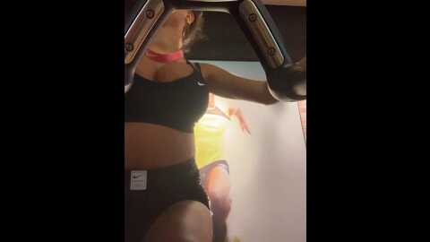 f3ckdolllucy @ stripchat on 20231007