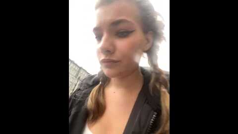 holy_tereza @ stripchat on 20231007