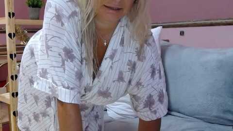 liana_milfhot @ stripchat on 20231007