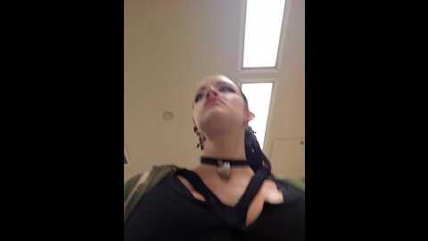 evilyn @ stripchat on 20231008