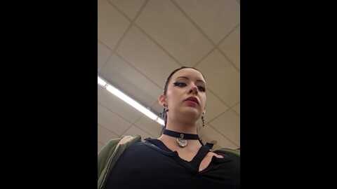 evilyn @ stripchat on 20231008