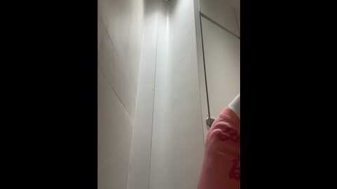 game_yoyo @ stripchat on 20231008