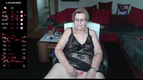 heisseoma77 @ stripchat on 20231008