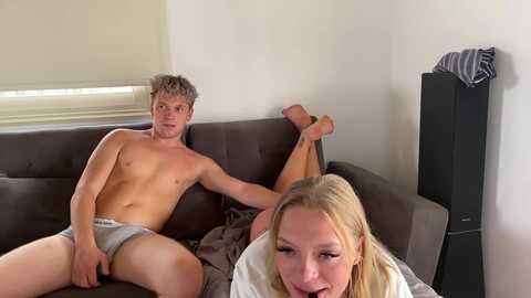 lizzy_lush @ stripchat on 20231008