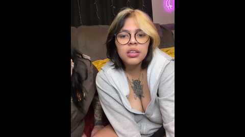 miacanela_xo @ stripchat on 20231008