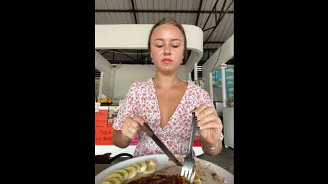 milanadolly @ stripchat on 20231008