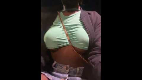 bella_binta @ stripchat on 20231009