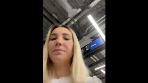 bogy_angel @ stripchat on 20231009