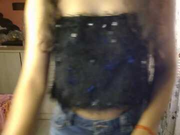little_bb @ stripchat on 20231009