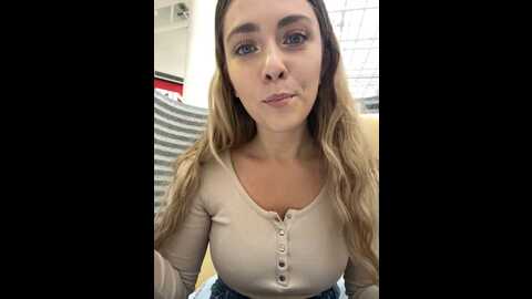 mariid @ stripchat on 20231009