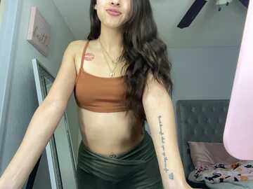 ohsheprettyy @ stripchat on 20231009