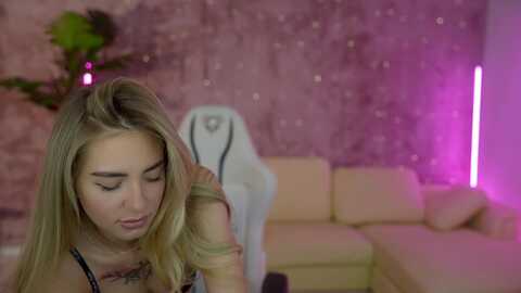 anabel_054 @ stripchat on 20231010