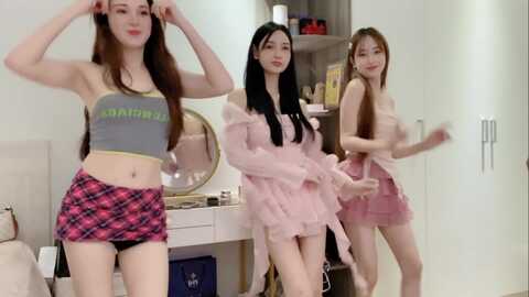 anna102 @ stripchat on 20231010