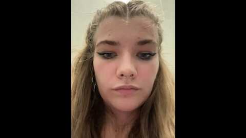 holy_tereza @ stripchat on 20231010