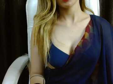 hot_niya_ @ stripchat on 20231010