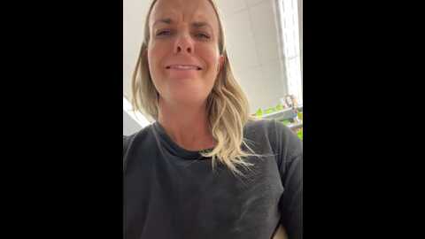 lexie_beth @ stripchat on 20231010