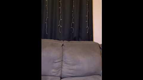 miacanela_xo @ stripchat on 20231010