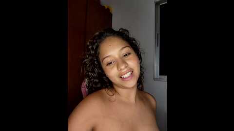 shara_dreams @ stripchat on 20231010