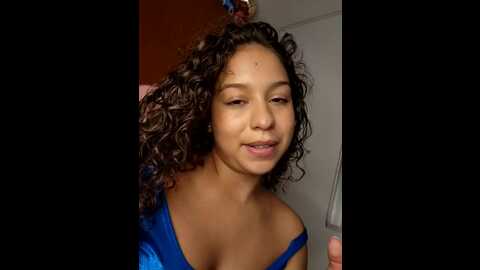 shara_dreams @ stripchat on 20231010