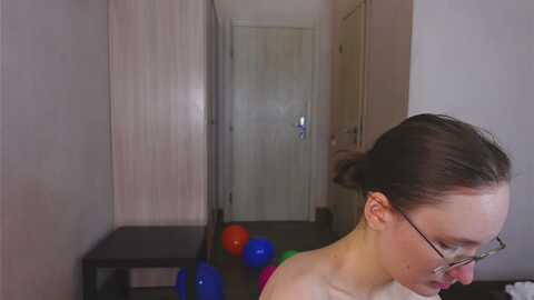 twinky_chiks @ stripchat on 20231010
