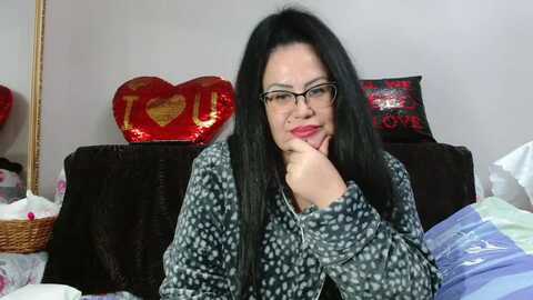 __khaleesi__ @ stripchat on 20231011