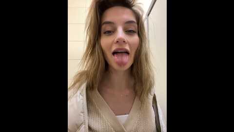 _angelari_ @ stripchat on 20231011