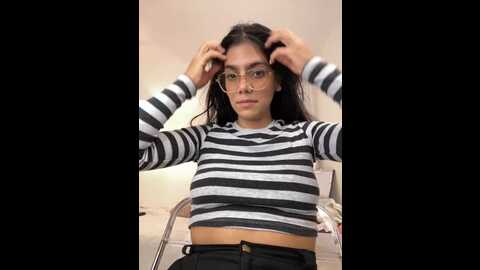 avis_12 @ stripchat on 20231011