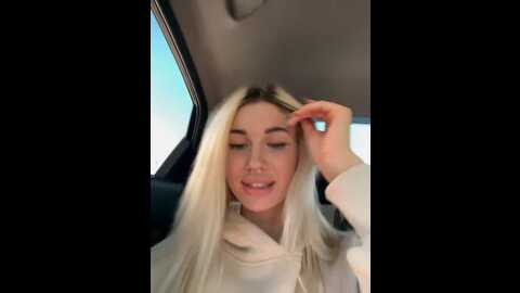 charming_ritta @ stripchat on 20231011