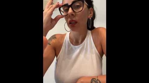 deaselintea @ stripchat on 20231011