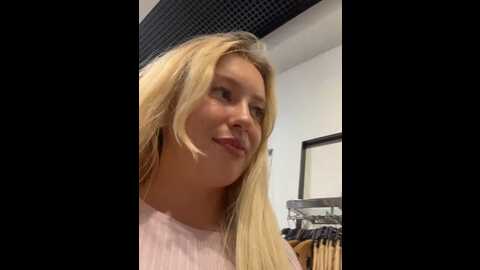 emmymood @ stripchat on 20231011