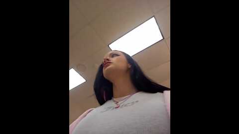 evilyn @ stripchat on 20231011