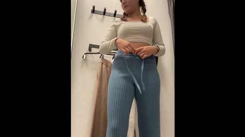 holy_tereza @ stripchat on 20231011